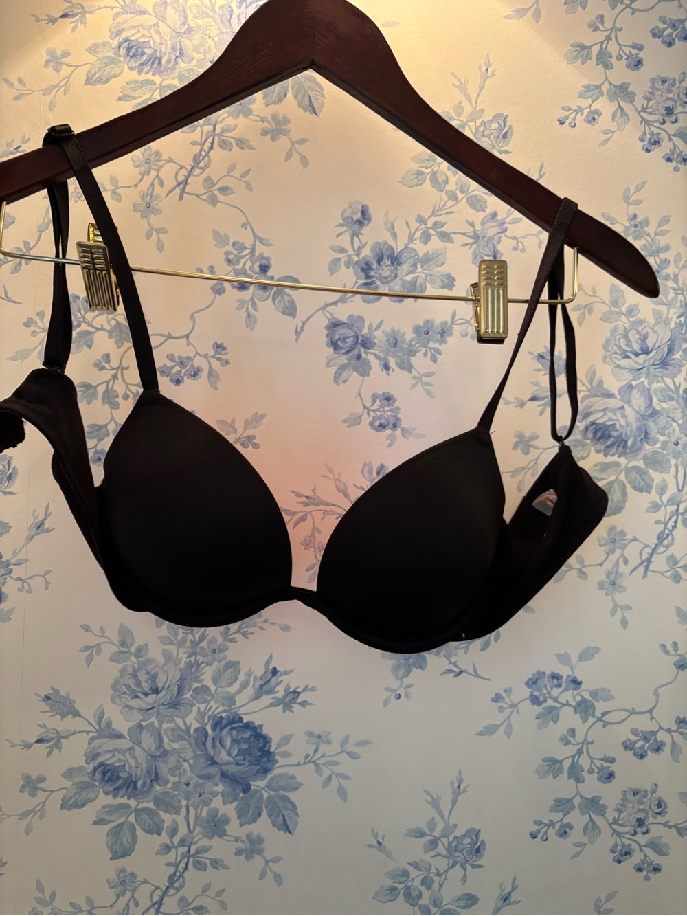 VS PINK WEAR EVERYWHERE PUSH-UP BRA